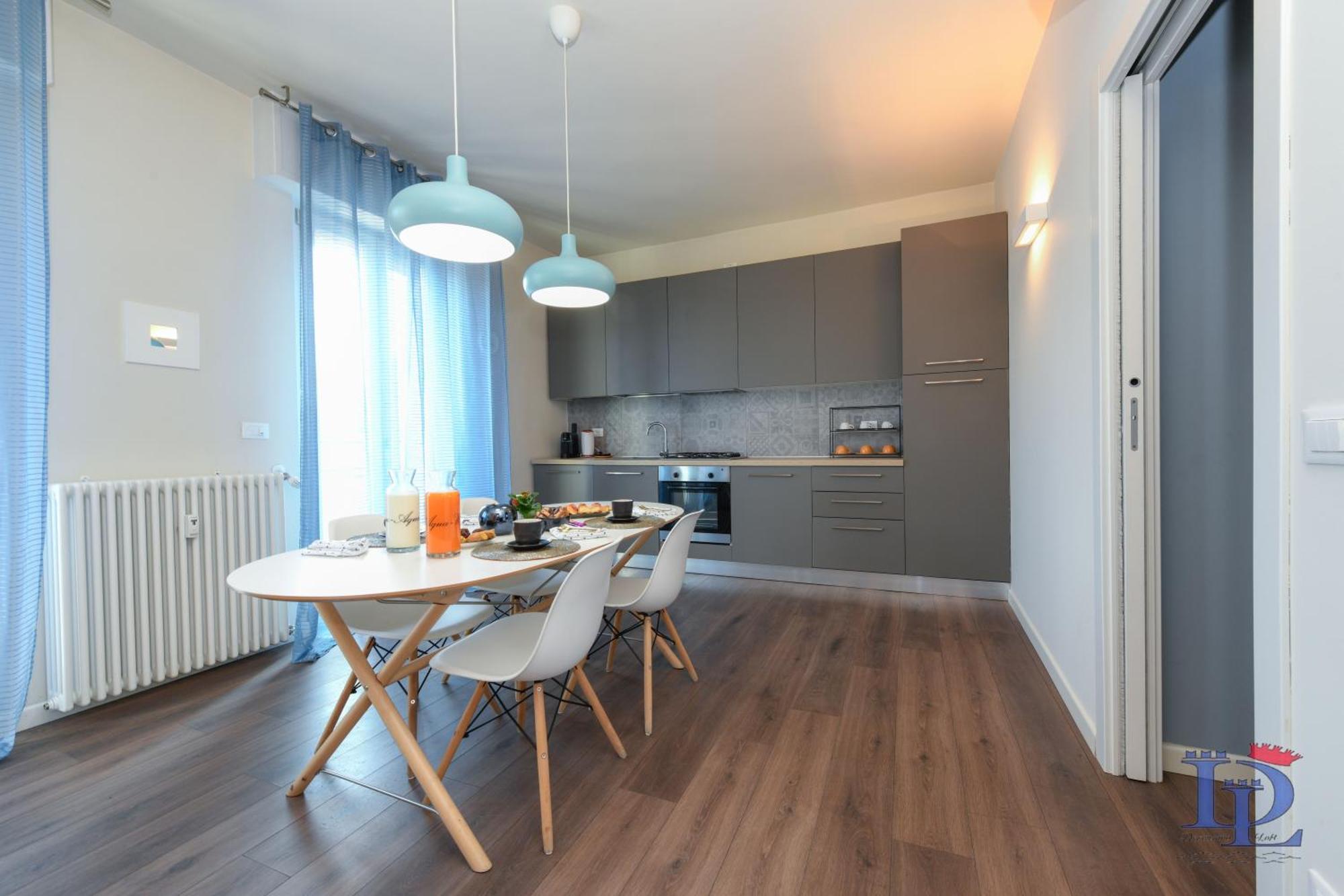 Desenzanoloft Official Partner Marriott Homes & Villas - Jack'S Penthouse 데센자노델가르다 외부 사진