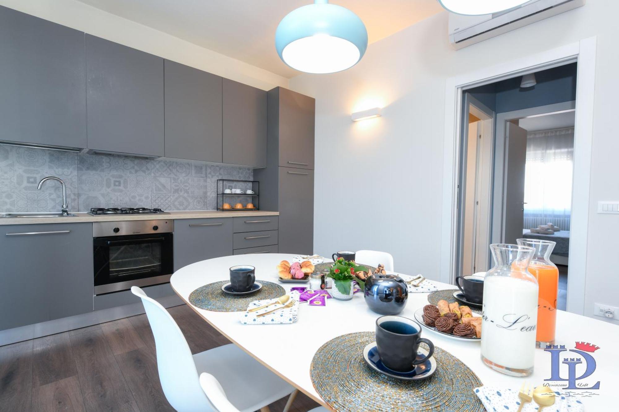 Desenzanoloft Official Partner Marriott Homes & Villas - Jack'S Penthouse 데센자노델가르다 외부 사진